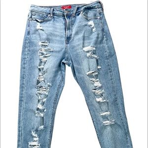 Guess Women’s Ripped Stretchy Jeans (Size 32)